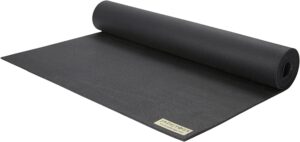 Eco-friendly yoga mat for a sustainable and non-toxic practice